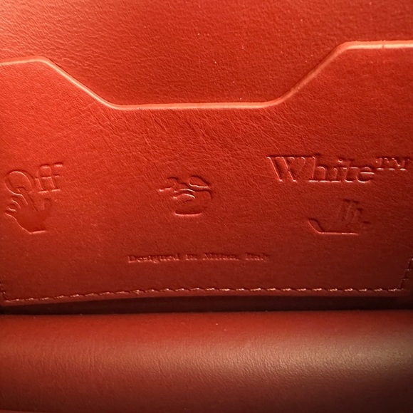 Off-White | Leather Jitney 0.5 Flap Bag - Picture 12 of 12